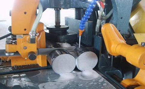 新化卧式带锯床的送料方式有哪几种？